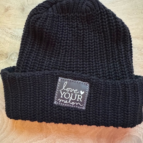 Love your melon classic knit winter hat unisex one size like new condition - Picture 2 of 2